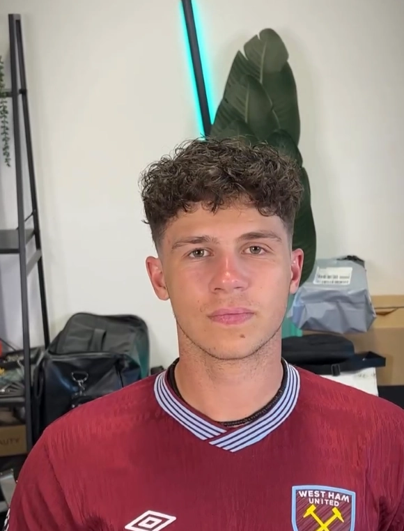 Screenshot 2026-01-06 105910-testimonials